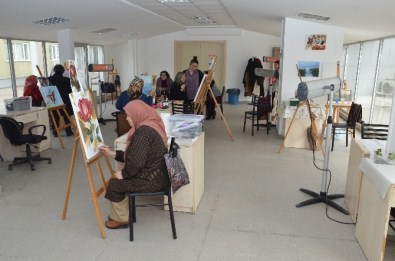 Meslek Edindirme Kurslarında Sezon Bitiyor