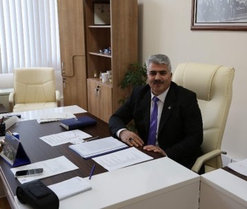 Öz Güven-Sen Aydın İl Başkanı Aydın'dan Rektör Bircan'a Destek