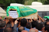 DİYARBAKIR VALİSİ - Parçalanmış Cesetler, Bakanların Katıldığı Törenle Defnedildi