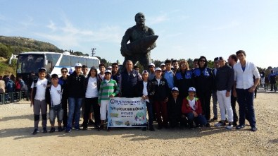 Polis Ağabey Ve Ablalar, Çanakkale'yi Gezdirdi