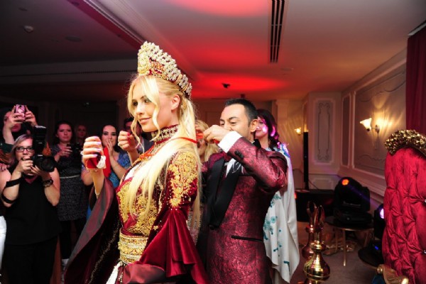 Boşanma iddialarına Serdar Ortaç'tan yanıt