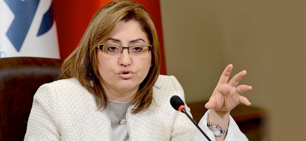 Fatma Şahin 27 çocuğu gelin olmaktan kurtardı