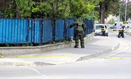 Bolu'da oyuncak ayılı bomba alarmı