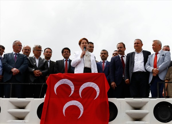 Koray Aydın: Süs bitkisi değiliz