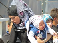 52 Sığınmacının Ölüme Yolcuğunu Mehmetçik Durdurdu