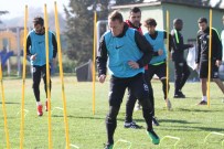 Akhisar Belediyespor'da Bir Ayrılık Daha