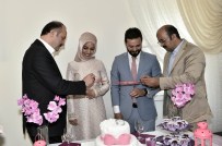 ABDULLAH ÖZER - Başkan Akgül Kız İstedi