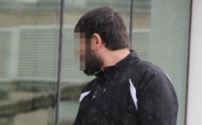 Bazanın İçinde Yakalandı !