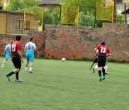 AHMET ÇıNAR - Bitlis'te 40 Yaş Üstü Futbol Turnuvası Başladı