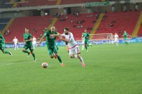 Bursaspor, Mersin'den Galibiyetle Döndü