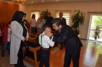 Koruyucu Aileler Ve Çocuklardan Vali Düzgün'e Ziyaret