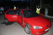 DERECIK - Samsun'da Trafik Kazası Açıklaması 2 Yaralı