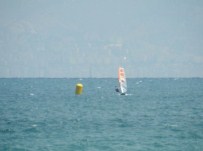 RıZA METE - Urla'da Rüzgar Sörfü Yarışları Start Aldı