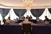 İSLAM DÜNYASI - 11. Cumhurbaşkanı Gül, İit Akil Adamlar Konseyi'ne Katıldı