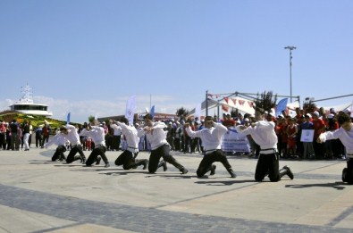 19 Mayıs Yalova'da Coşkuyla Kutlandı