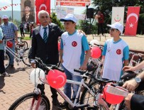 ORHAN ALIMOĞLU - 78 Öğrenciye Bisiklet Törenle Dağıtıldı