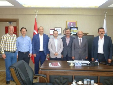 Başkan Metin Oral'dan Taşköprü Belediyesi'ne Ziyaret