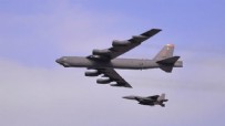 GUAM - Guam Adası'nda ABD'nin B-52 bombardıman uçağı düştü