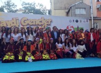 Öğrenciler Gençlik Şöleninde Doyasıya Eğlendi