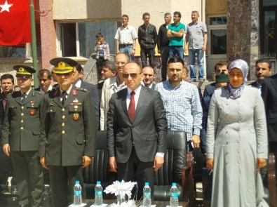 Özalp İlçesinde 19 Mayıs Coşkusu