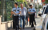 TERÖR EYLEMİ - Parka El Bombası Atan 3 Şahıs Yakalandı