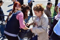 BEDRETTIN SAĞSÖZ - Zonguldak'ta Bayram Coşkusu