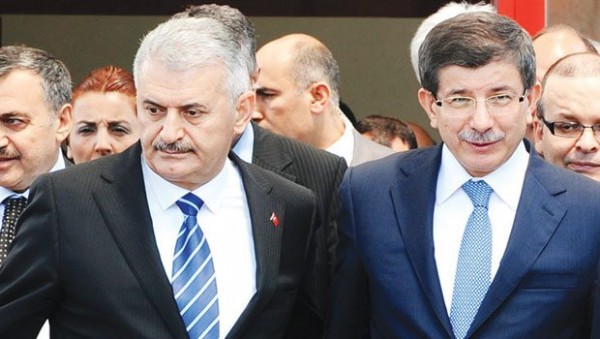 Ahmet Davutoğlu, Binali Yıldırım'ı aradı
