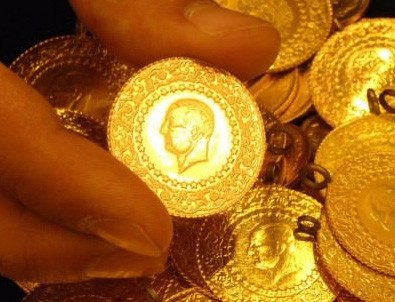 Altın 15 ayın zirvesini zorluyor!
