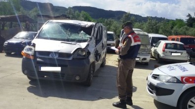 Daha Önce Yaptığı Kazayı Yeni Olmuş Gibi Gösterirken Yakayı Ele Verdi