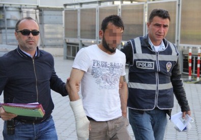 İnşaat İşçilerinin Cüzdanını Çalan Genç Yakalandı