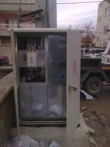 Batman'da Günde 12 Elektrik Panosunun Kilidi Kırılıyor