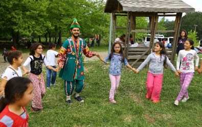 Bilgi Evi Öğrencilerinin Piknik Keyfi