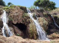 SAKÇAGÖZÜ - Çağlayan Suları Ve Doğası İle Etkileyen Şakçagözü Şelalesi Yok Oluyor