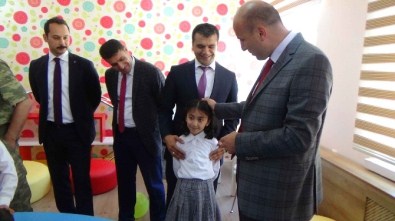 Kulp'ta İki Okulda 'Z-Kütüphane' Açıldı