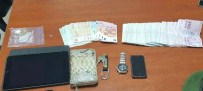 MARANGOZ USTASI - Mobilyacı Hırsız Yakalandı