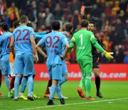 İBRAHİM HACIOSMANOĞLU - Trabzonspor'da Bir Sezon Böyle Geçti