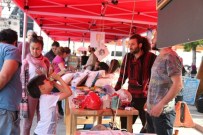 KAZıM KURT - Ağaç Ellerde Yaşam Buluyor