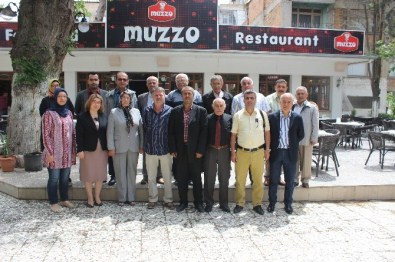 Dostluk Grubu Bir Araya Geldi