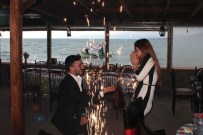 KADİR KARA - Karadenizli Damat Adayından Kayıklı Evlenme Teklifi