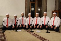 İHLAS HOLDING - Nevşehir'de Berat Kandilinde Vatandaşlar Camiye Akın Etti