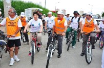 Pedallar Aksu'da Çevrildi