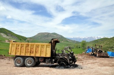 PKK, Tunceli'de Şantiye Bastı