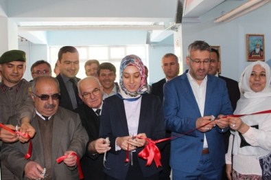 Sarıcakaya'da El Sanatları Ve Giyim Teknolojileri Sergisi