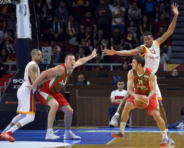 Galatasaray yarı finalde