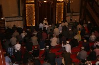 BERAT KANDILI - Berat Kandili'nde Yozgat'ta Camiler Doldu Taştı