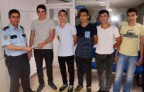 Futbolcu Gençlerden Örnek Davranış