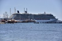 15 Bin Turist Bodrum'a Akın Etti