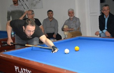 Bandırma'da Satranç Ve Bilardo Turnuvası Yapıldı