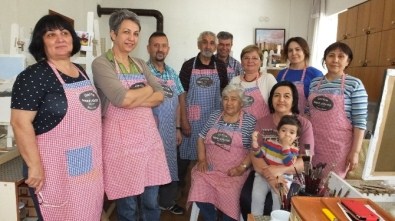 Burhaniye'de Emekliler Ressam Oldu