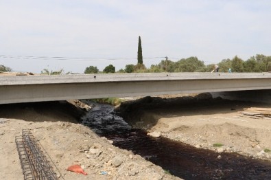 Karaçay Köprüsü Yakında Trafiğe Açılacak